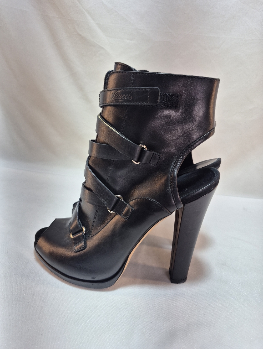 Gucci 257891 black leather 'Devon' open-toe booties  38/7.5M AUTHENTIC GUARANTY - Picture 7 of 7